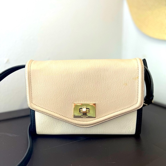 Kate Spade Walter Place Nikki Crossbody Clutch Bag - Picture 2 of 12